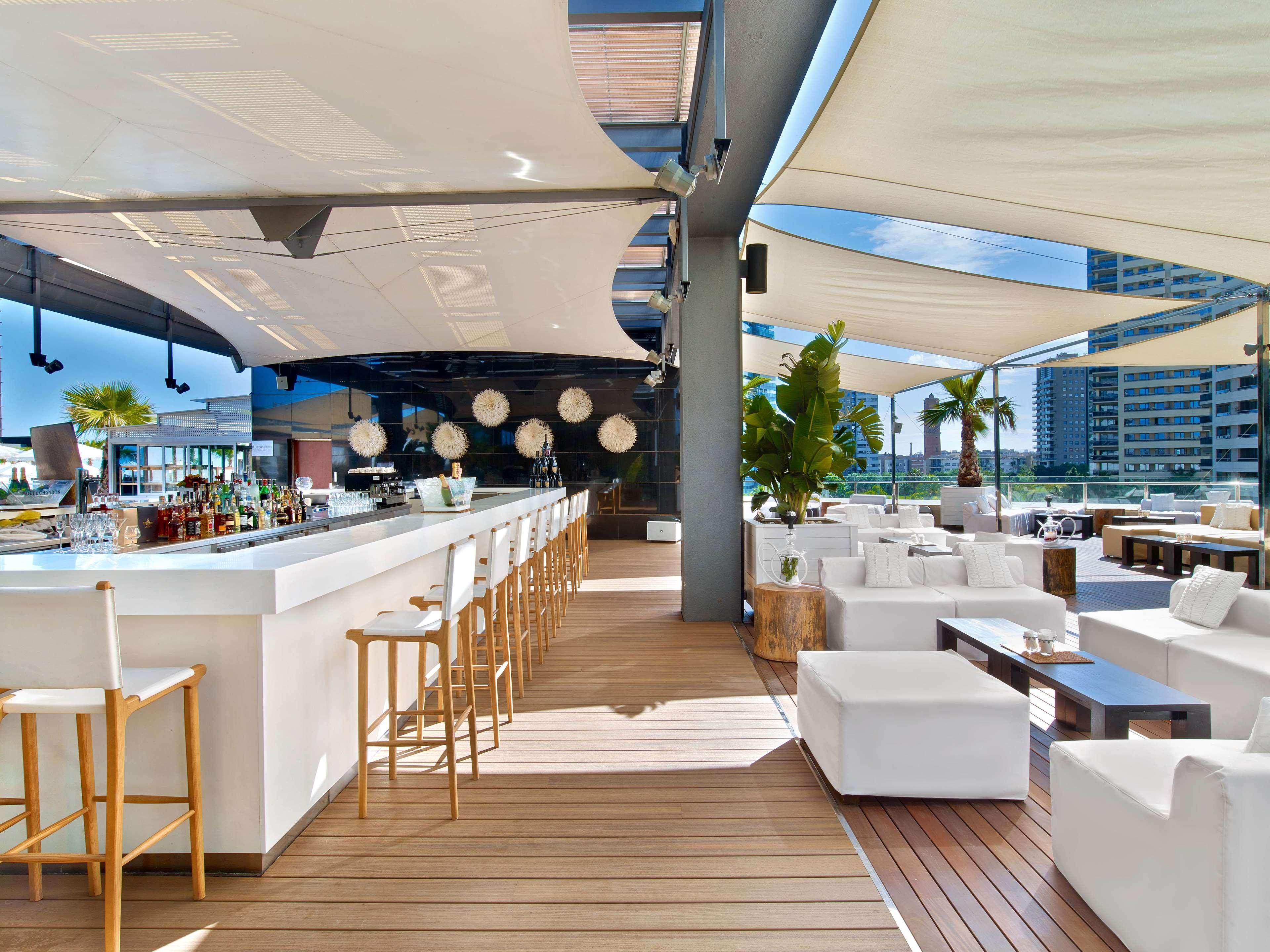 Hilton Diagonal Mar Barcelona Hotel Exterior photo