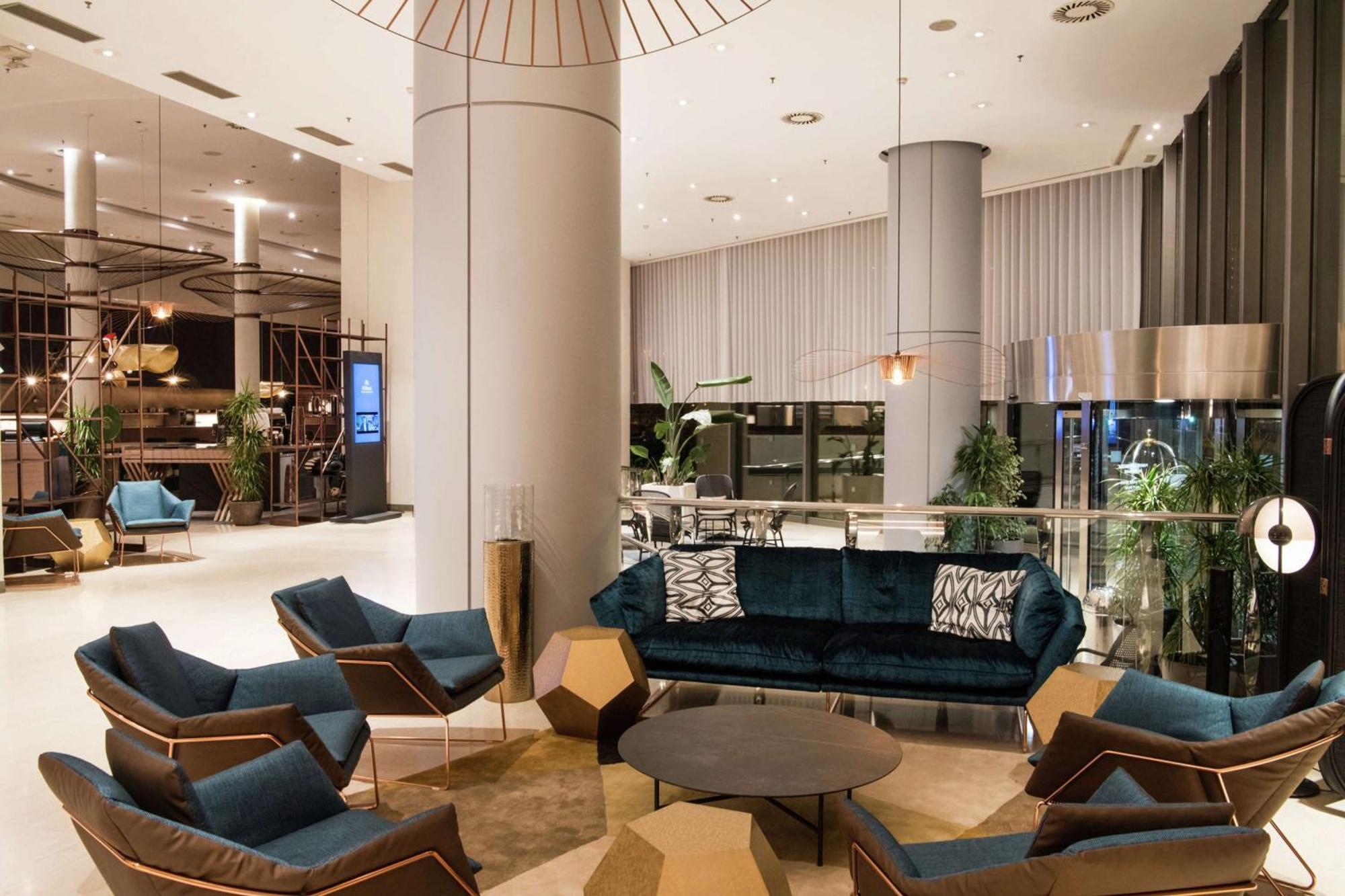 Hilton Diagonal Mar Barcelona Hotel Exterior photo