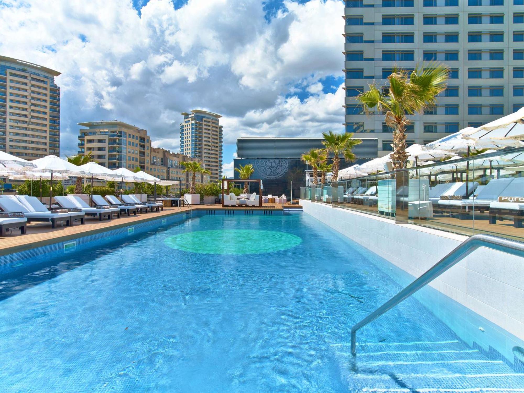 Hilton Diagonal Mar Barcelona Hotel Exterior photo
