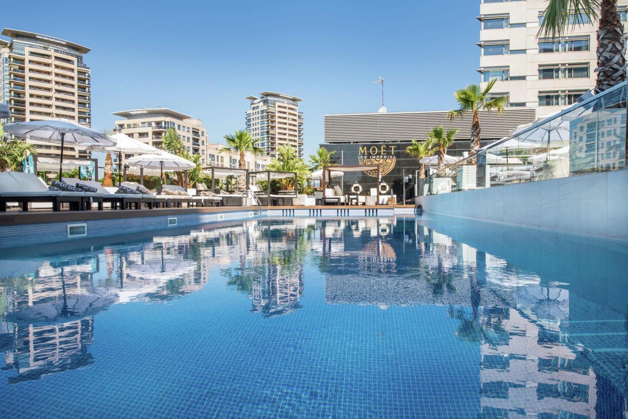 Hilton Diagonal Mar Barcelona Hotel Exterior photo